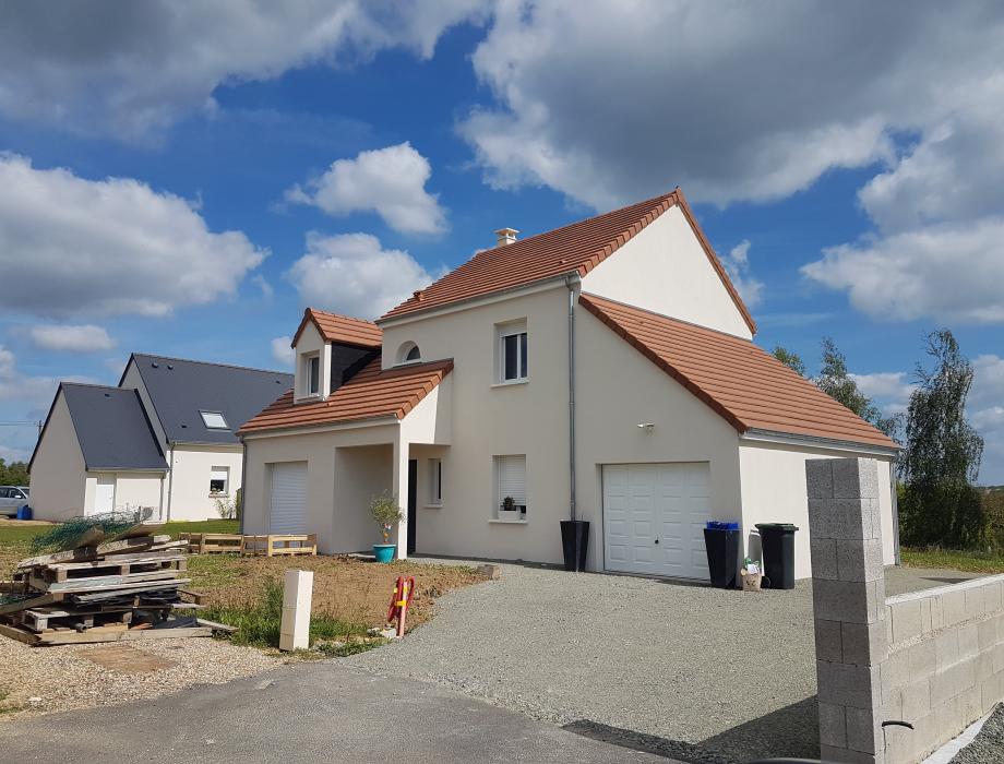 Construction d'une maison neuve à Beaumont la Ronce